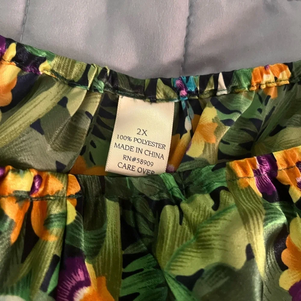Cabernet Sleepwear Robe, Shorts and Top Womens 2X